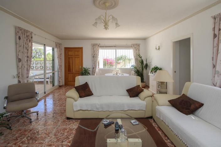 Image No.8-3 Bed Villa / Detached for sale