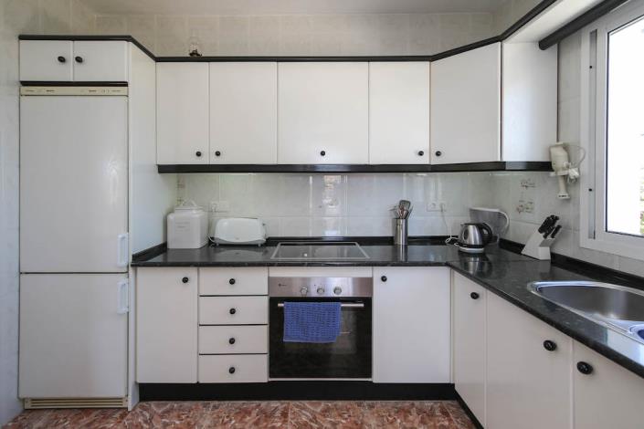 Image No.14-3 Bed Villa / Detached for sale