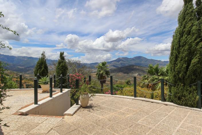 Image No.6-3 Bed Villa / Detached for sale