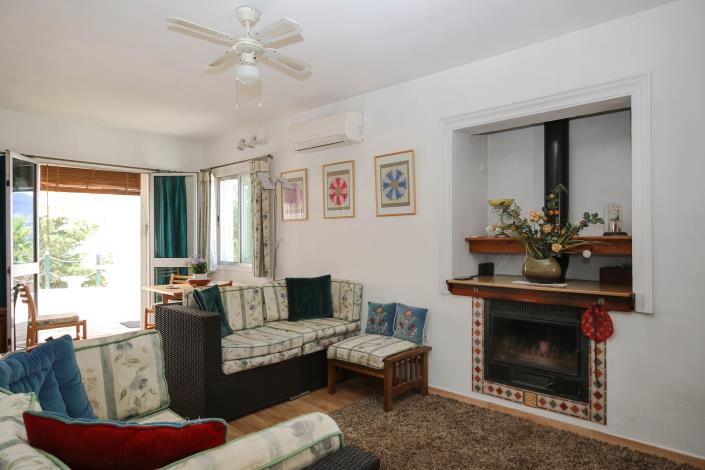 Image No.11-3 Bed Villa / Detached for sale