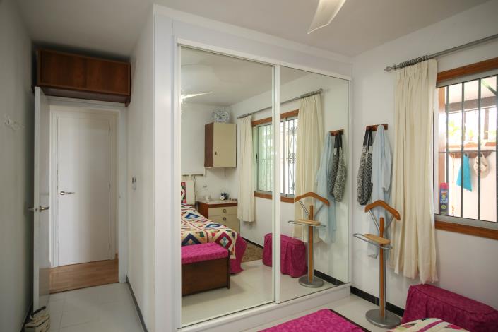 Image No.21-3 Bed Villa / Detached for sale