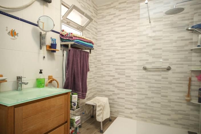 Image No.24-3 Bed Villa / Detached for sale