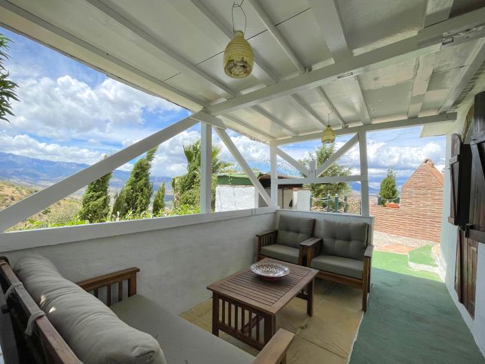 Image No.32-3 Bed Villa / Detached for sale