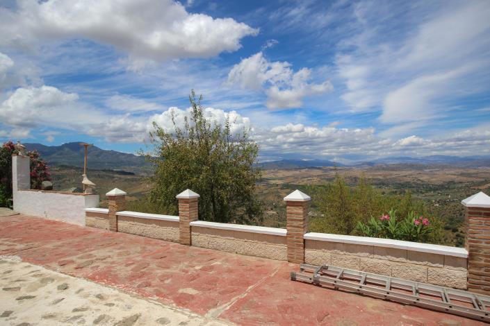 Image No.49-3 Bed Villa / Detached for sale