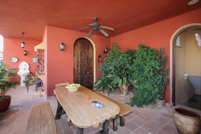 Image No.6-7 Bed Villa for sale