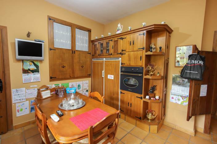 Image No.16-7 Bed Villa for sale