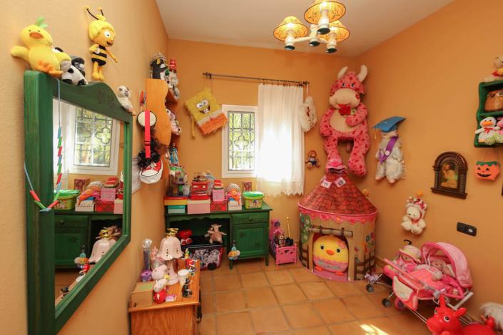 Image No.21-7 Bed Villa for sale