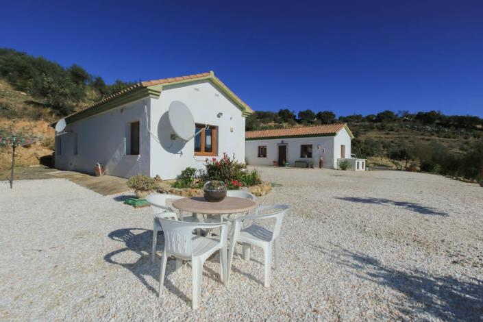 Image No.10-4 Bed Country Property for sale