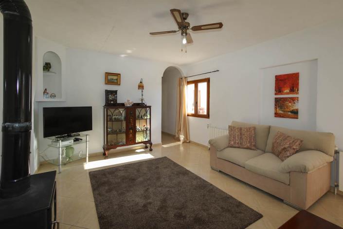 Image No.12-4 Bed Country Property for sale