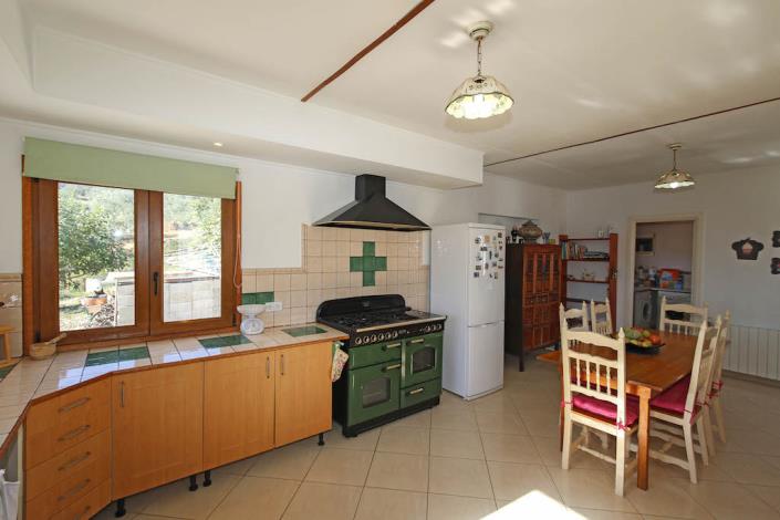 Image No.14-4 Bed Country Property for sale