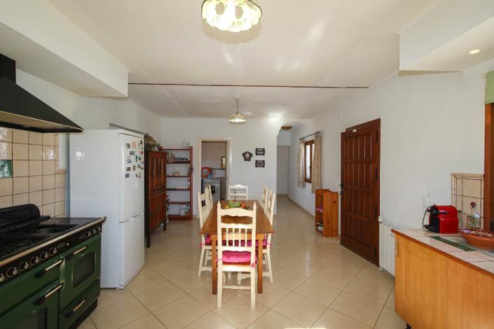 Image No.18-4 Bed Country Property for sale