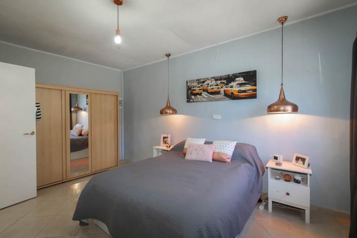 Image No.22-4 Bed Country Property for sale