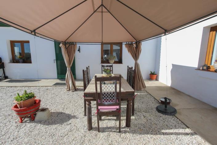 Image No.29-4 Bed Country Property for sale