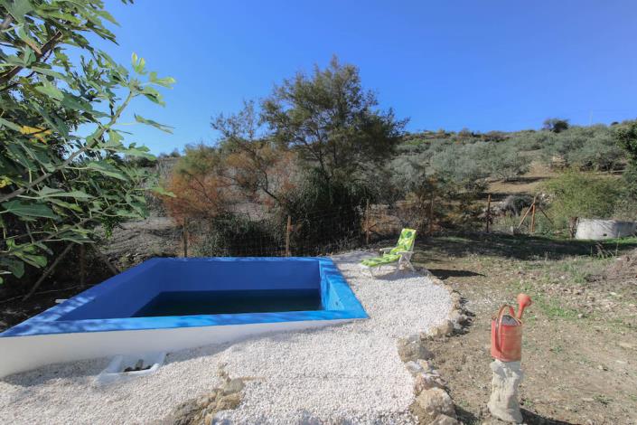 Image No.32-4 Bed Country Property for sale