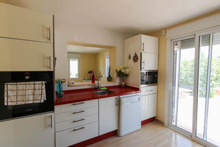 Image No.12-5 Bed Country House for sale