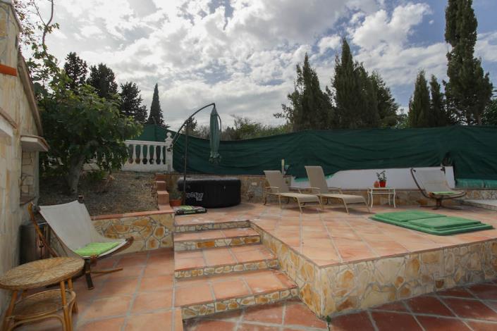 Image No.28-5 Bed Country House for sale