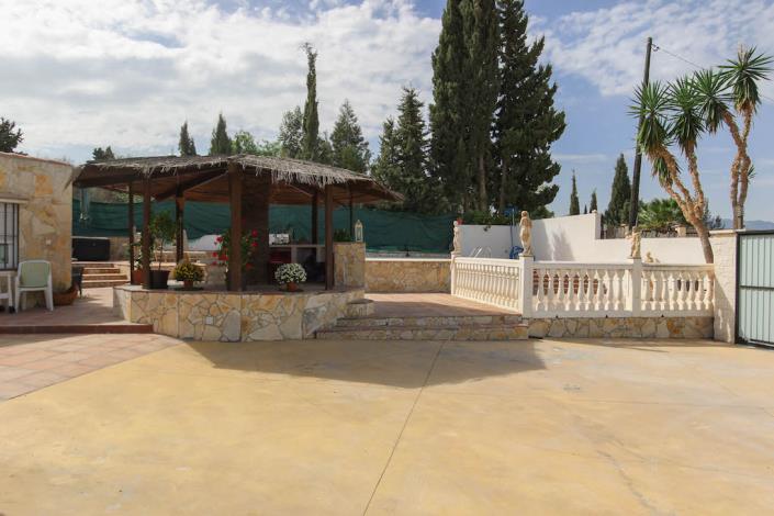 Image No.30-5 Bed Country House for sale