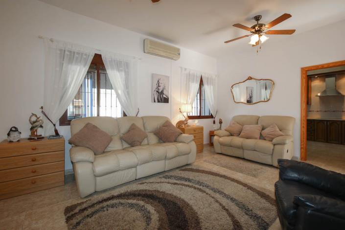 Image No.9-Villa / Détaché de 3 chambres à vendre à Pizarra