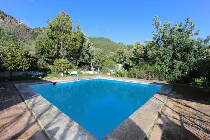 Image No.2-Ferme de 1 chambre à vendre à Tolox