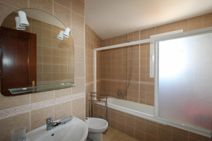 Image No.12-Appartement de 2 chambres à vendre à Malaga