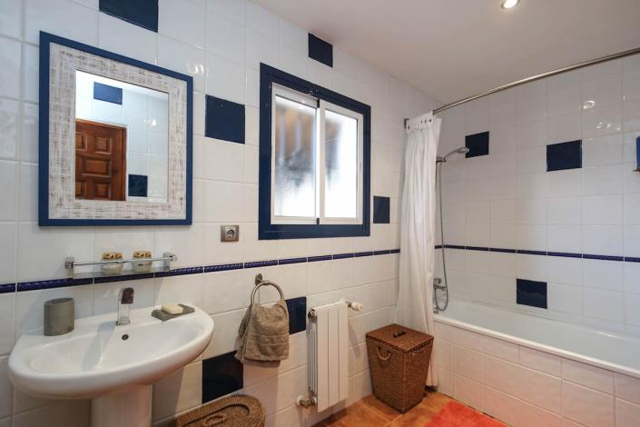 Image No.17-Villa de 4 chambres à vendre à Monda