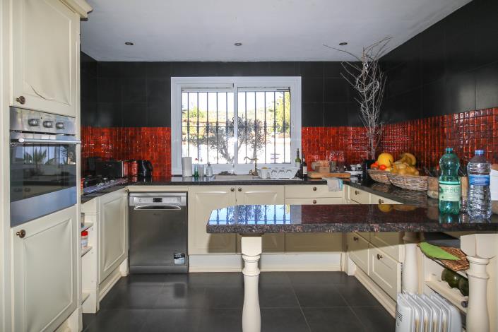 Image No.7-Villa de 4 chambres à vendre à Monda