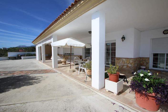 Image No.5-3 Bed Villa / Detached for sale