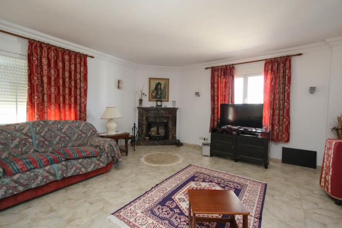 Image No.8-3 Bed Villa / Detached for sale