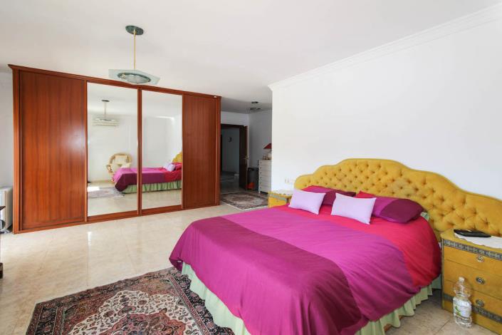 Image No.16-3 Bed Villa / Detached for sale