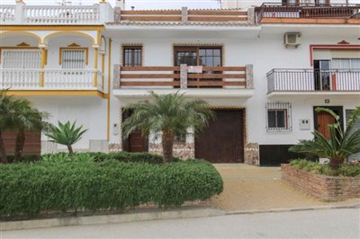 3 Bed Townhouse for sale