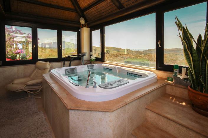 Image No.3-5 Bed House/Villa for sale