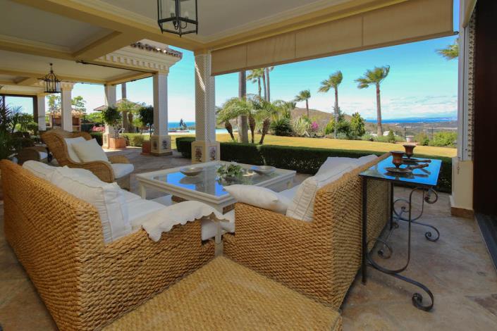 Image No.4-5 Bed House/Villa for sale