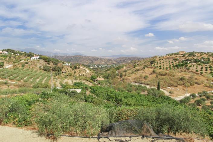 Image No.49-5 Bed Villa / Detached for sale