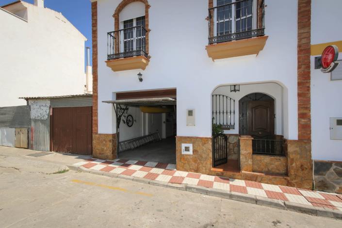 Image No.1-Maison de ville de 3 chambres à vendre à Álora