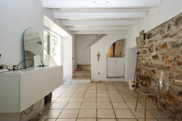 Image No.11-2 Bed Townhouse for sale