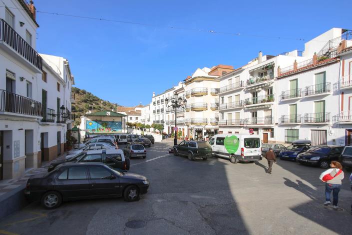 Image No.3-Commercial de 6 chambres à vendre à Tolox