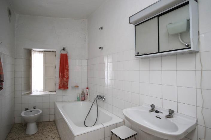 Image No.25-Commercial de 6 chambres à vendre à Tolox