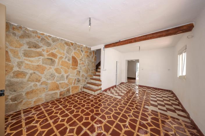 Image No.4-2 Bed Townhouse for sale