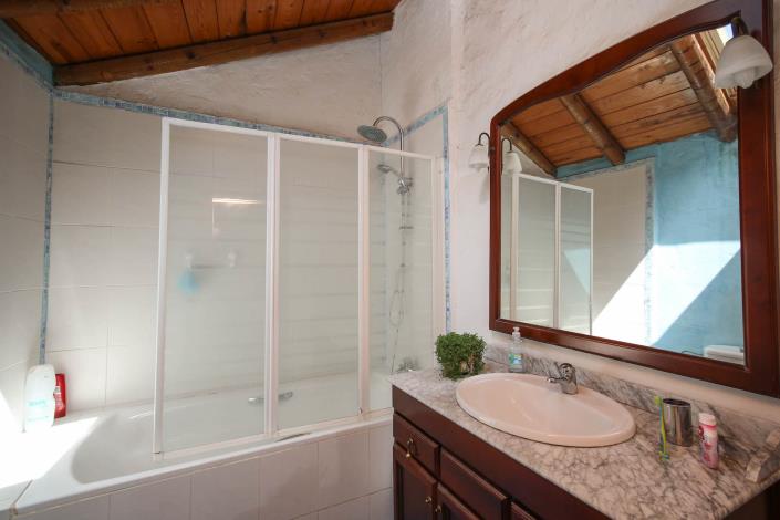 Image No.20-Maison de campagne de 3 chambres à vendre à Casarabonela