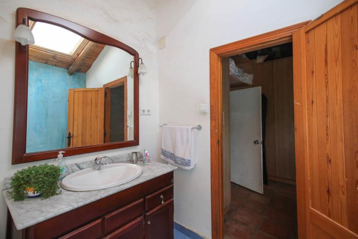 Image No.21-Maison de campagne de 3 chambres à vendre à Casarabonela