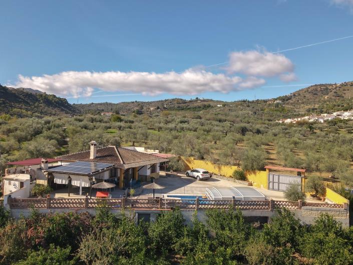 Image No.33-3 Bed Villa / Detached for sale