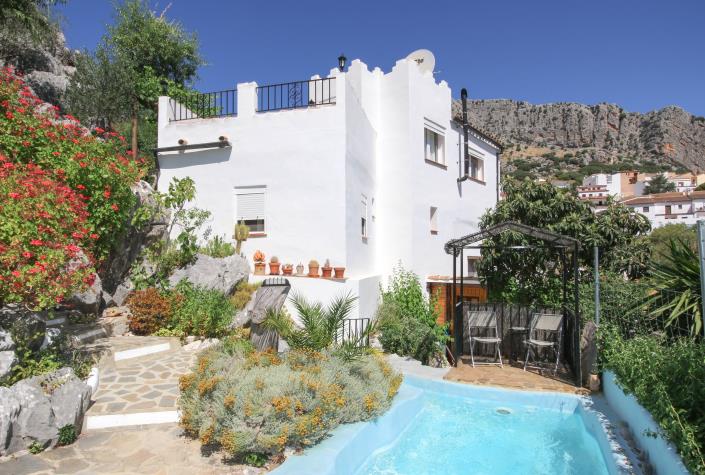 Image No.6-Un hôtel de 3 chambres à vendre à Montejaque