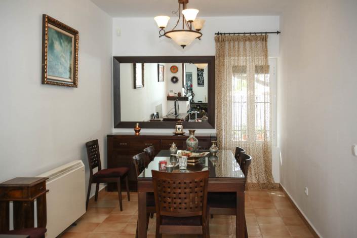 Image No.6-4 Bed Villa / Detached for sale