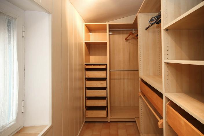 Image No.16-4 Bed Villa / Detached for sale