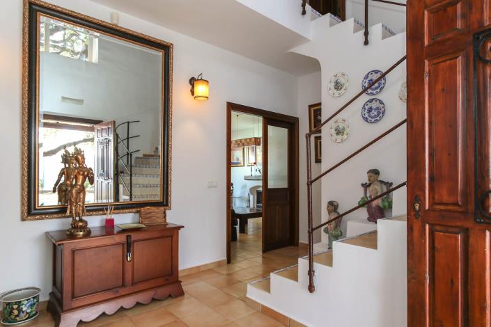 Image No.26-4 Bed Villa / Detached for sale