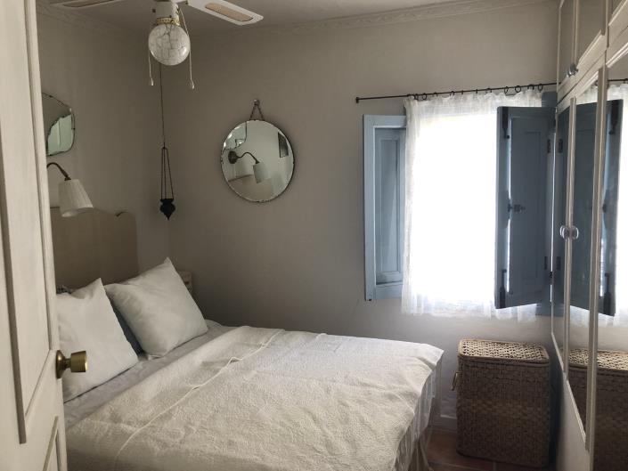 Image No.18-3 Bed Townhouse for sale