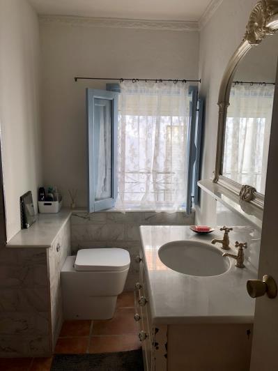 Image No.22-3 Bed Townhouse for sale