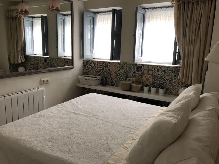 Image No.10-3 Bed Townhouse for sale