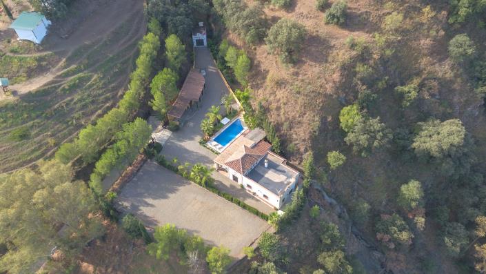 Image No.6-5 Bed Country House for sale