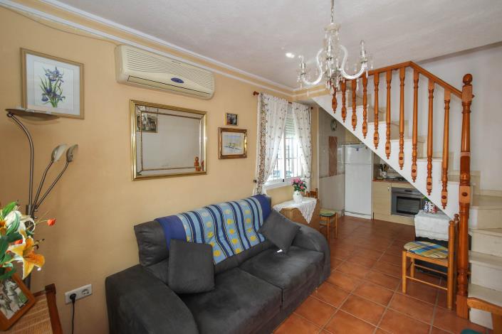 Image No.5-3 Bed Townhouse for sale